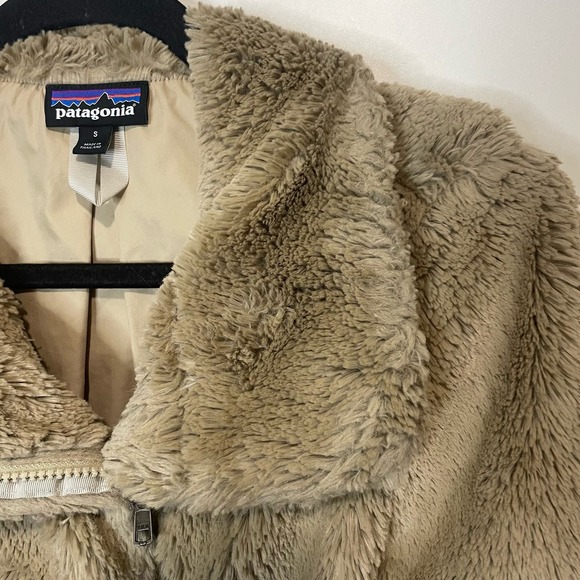 Patagonia Women's Pelage Teddy Jacket Tan size Small - Picture 2 of 6